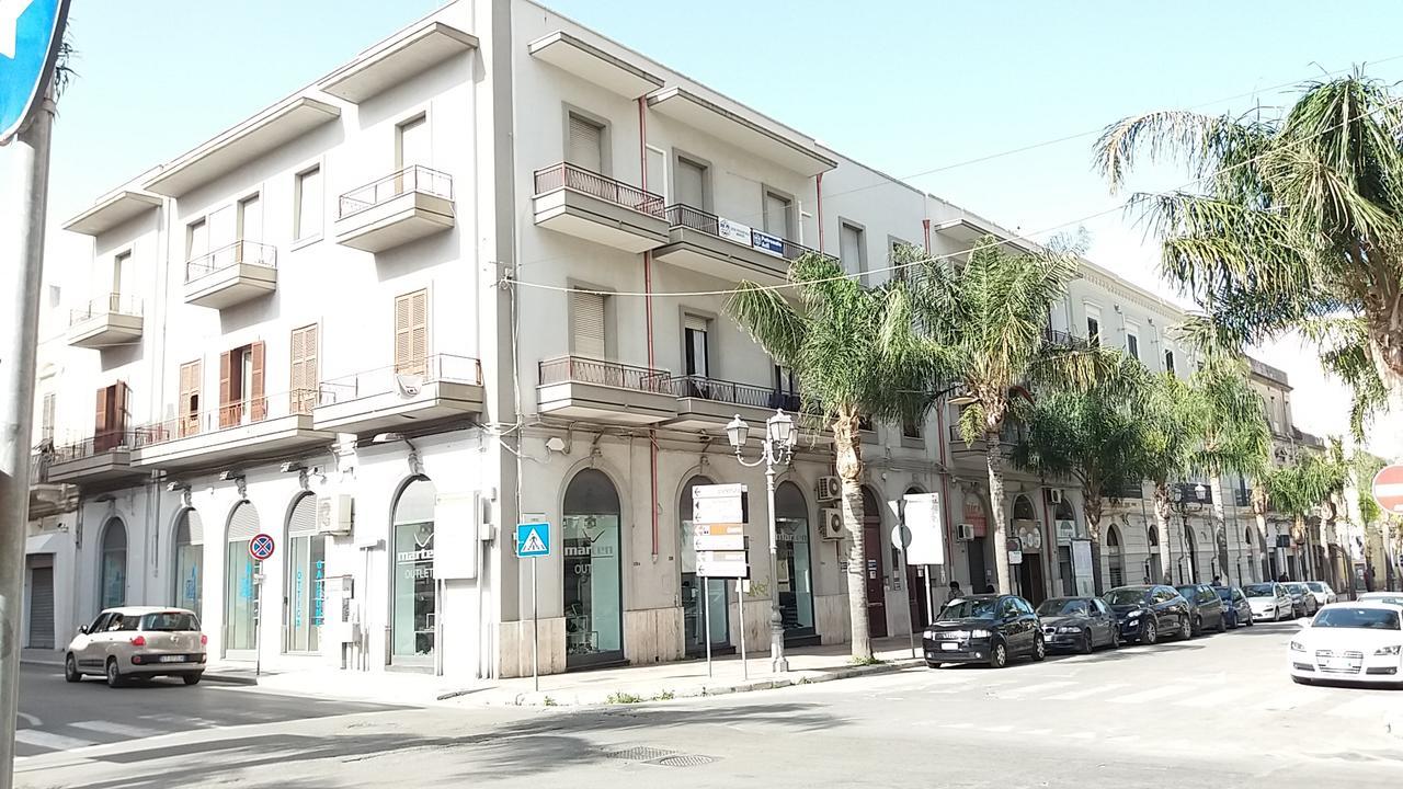Hotel Leonardo Brindisi Exterior foto